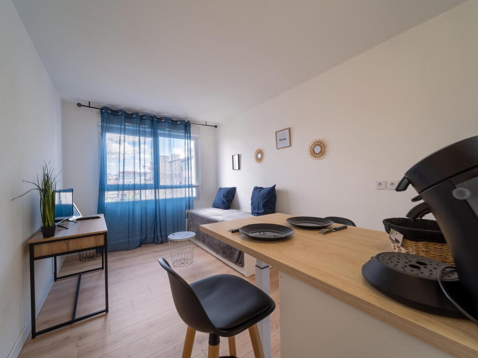 Appartement Tout Equipe A 6 Minutes De La Gare St Charles Marsilya Dış mekan fotoğraf